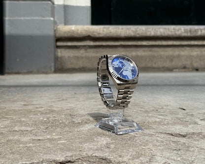 THE WORLD Watch