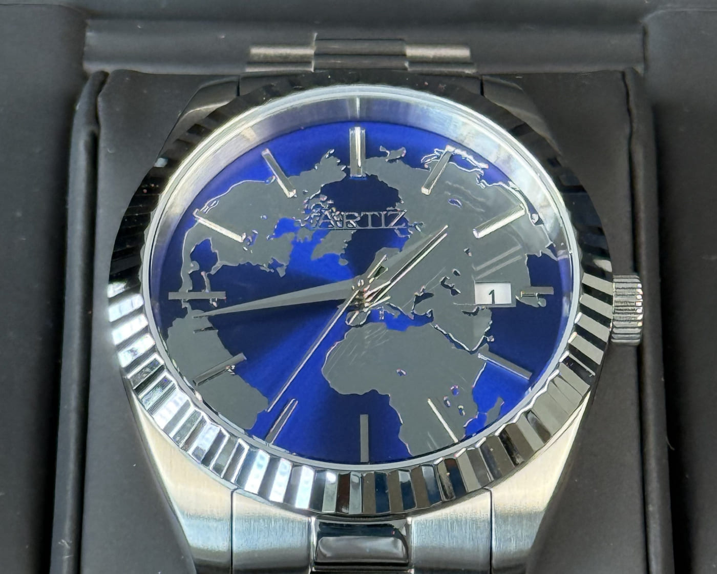 THE WORLD Watch
